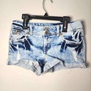 Amethyst Cuffed Distressed Denim Jean Shortie Shorts, Women's Junior's 7